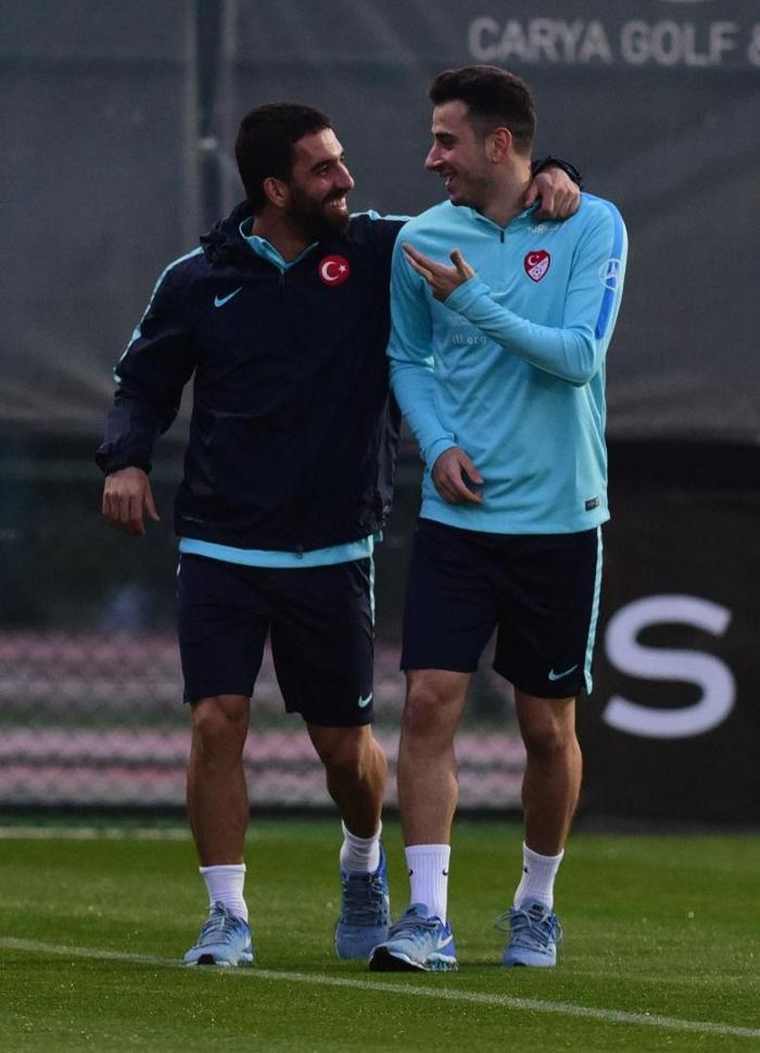 Millilerin zor anları