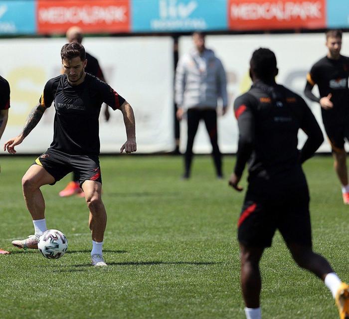 Galatasaray idmanında sürpriz Omar Elabdellaoui
