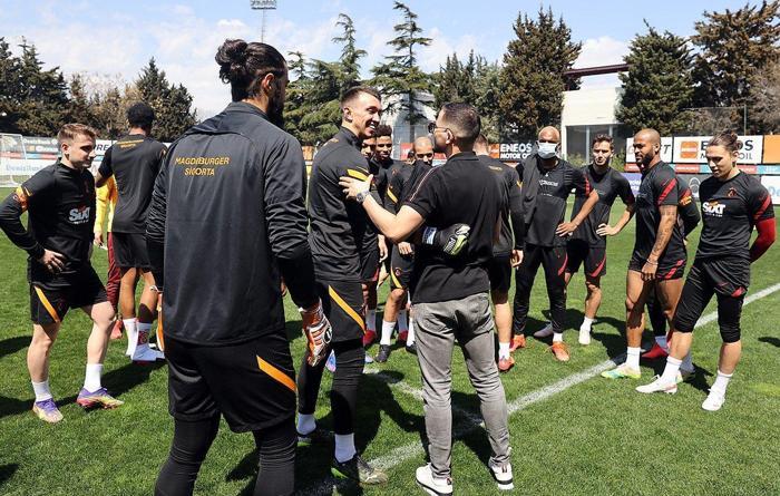 Galatasaray idmanında sürpriz Omar Elabdellaoui