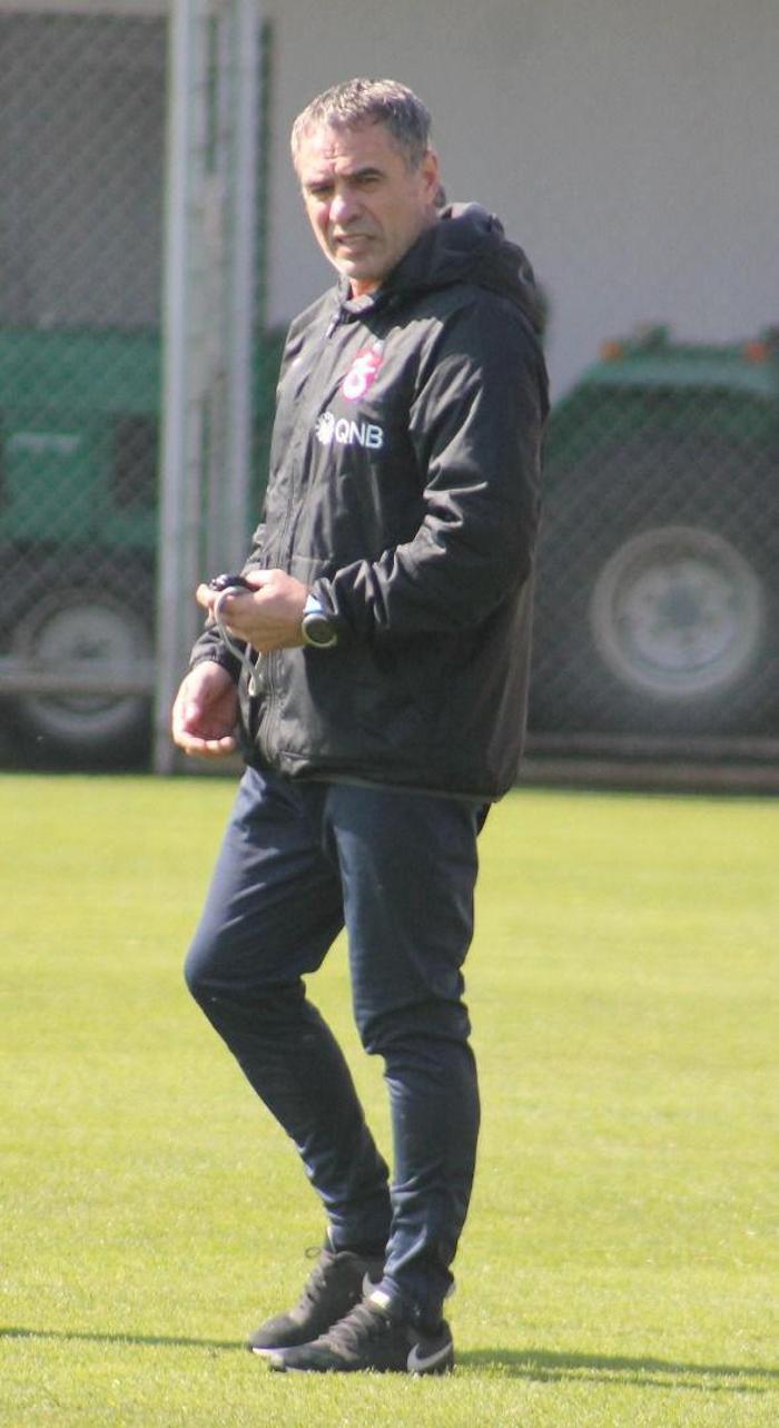 Ersun Yanal nişanlandı