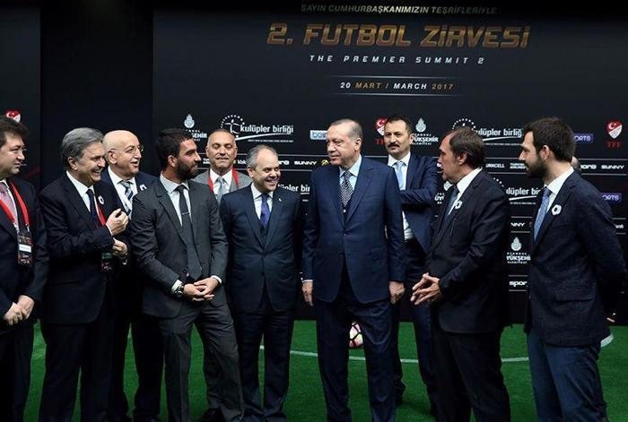 Futbolun Zirvesine yıldız yağmuru