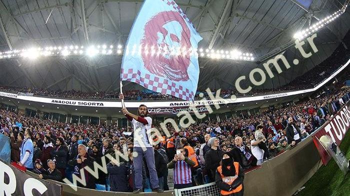 Trabzonspor-Galatasaray maçından kareler