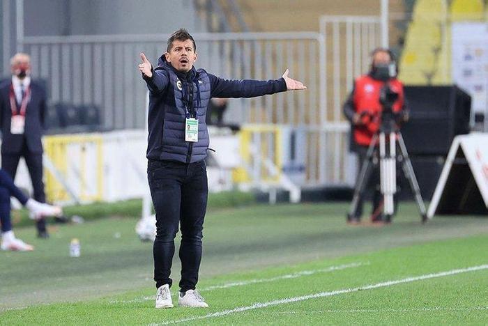 Flaş gelişme Fenerbahçe Lucien Favre ile masaya oturdu