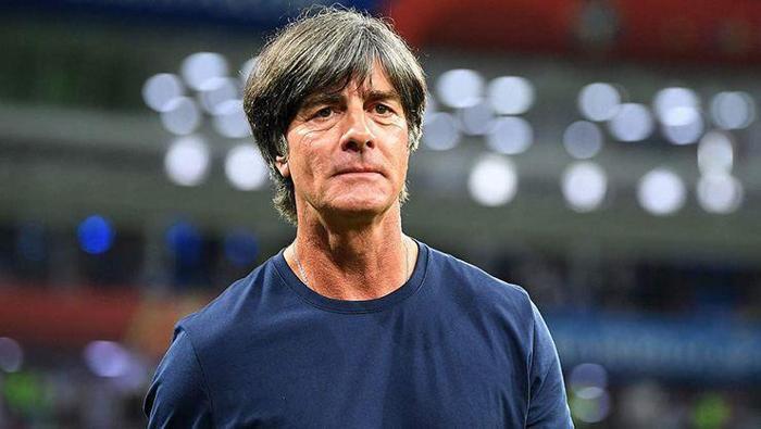Löw mola vereceğini açıkladı