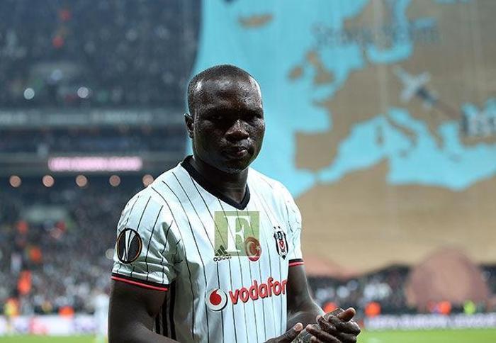 Everton ve Crystal Palace, Oğuzhan ve Aboubakarı izledi