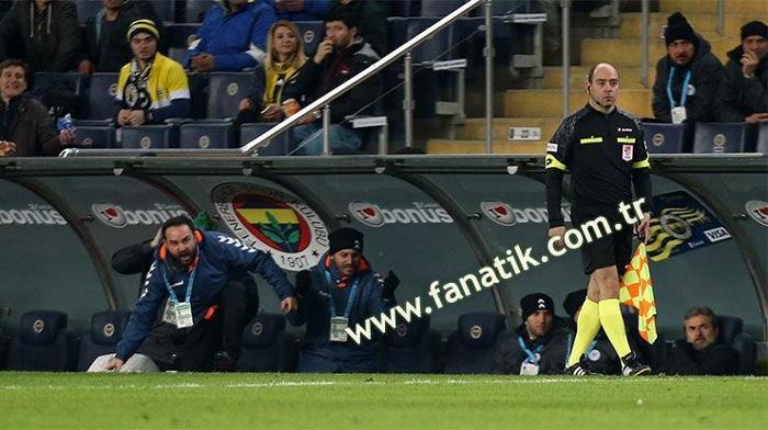 Gol anında Aykut Kocamandan ilginç tepki
