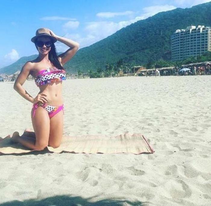 Futbol sahalarının en güzel hocası: Laura Bariatti