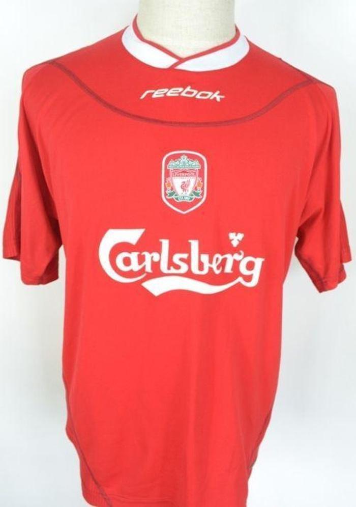 Liverpoolun son 20 yılda giydiği unutulmaz formalar