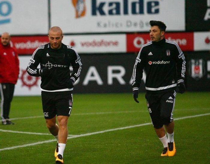 Beşiktaşa geri dönüyor