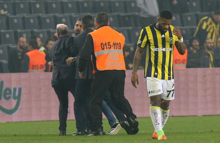 Jeremain Lens Sunderlande mesaj gönderdi