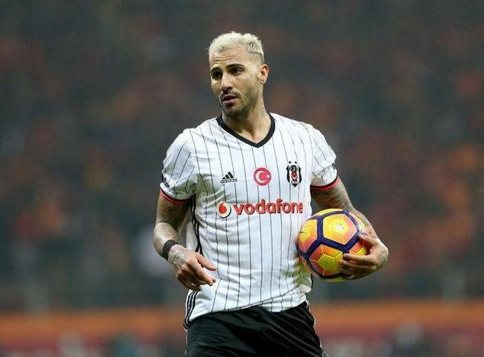 Quaresmadan arkadaşlarına: Beni affedin