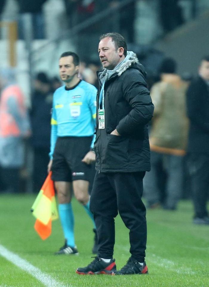 Fatih Altaylı: Galatasaraylı futbolcular maçı satmıştır