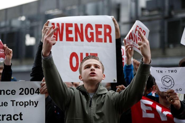 Arsene Wenger Arsenalde kalmak istiyor