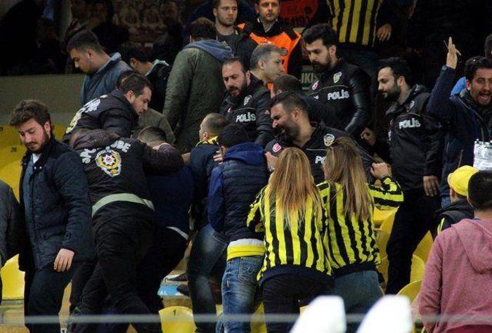 Son günlerde futbolda yaşanan şiddet olayları
