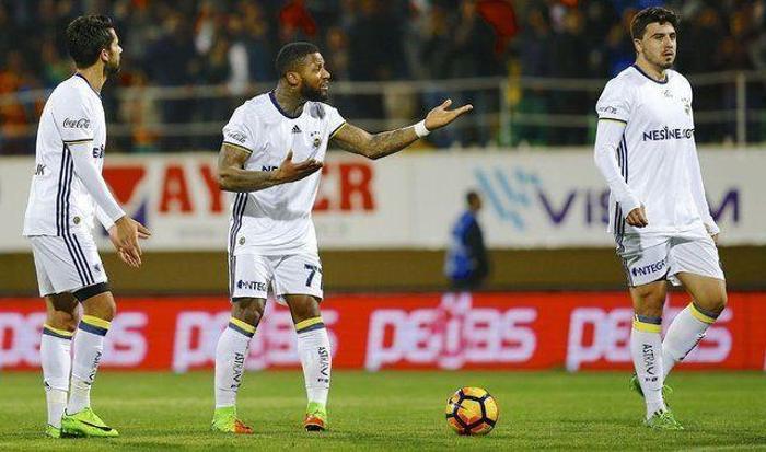 Son günlerde futbolda yaşanan şiddet olayları