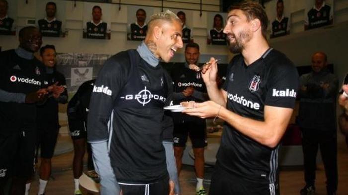 Caner Erkine müthiş teklif