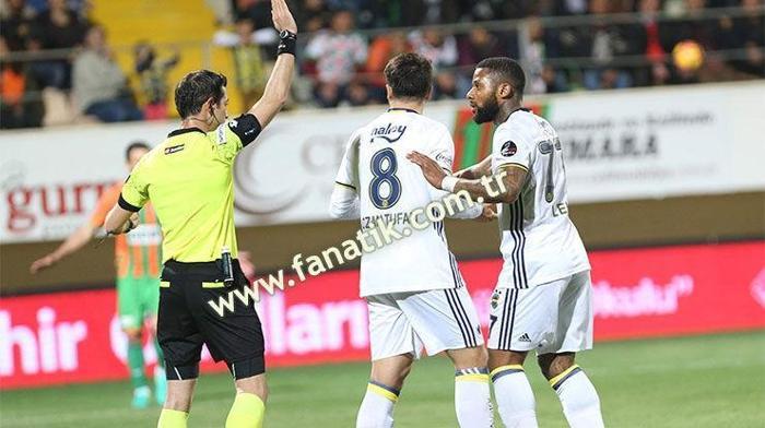 Aytemiz Alanyaspor-Fenerbahçe maçında kareler