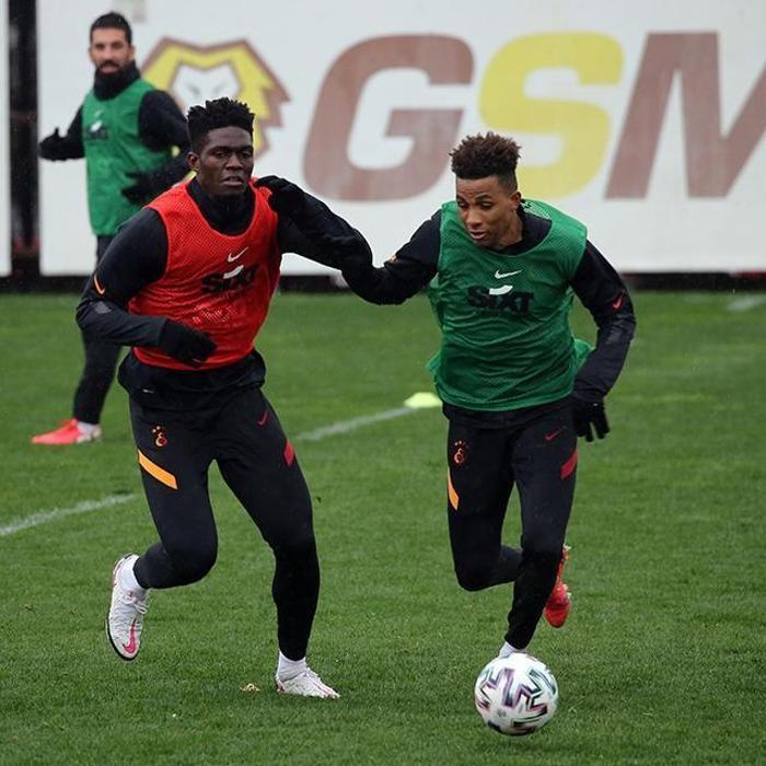 Fatih Terimden sürpriz karar Galatasarayın Karagümrük muhtemel 11i...