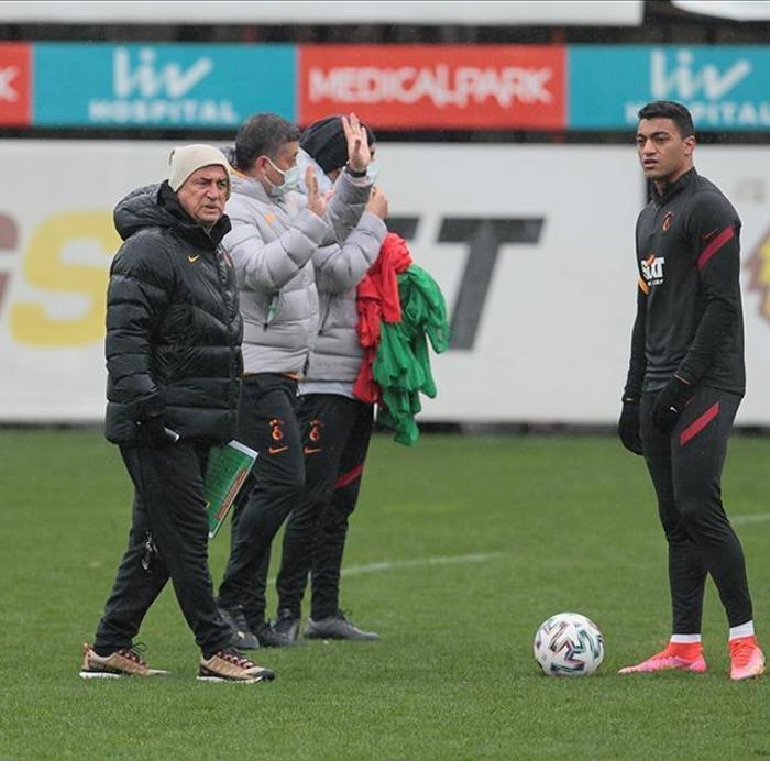 Fatih Terimden sürpriz karar Galatasarayın Karagümrük muhtemel 11i...