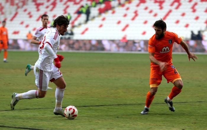 Egemen Korkmaz (Bonservissiz)