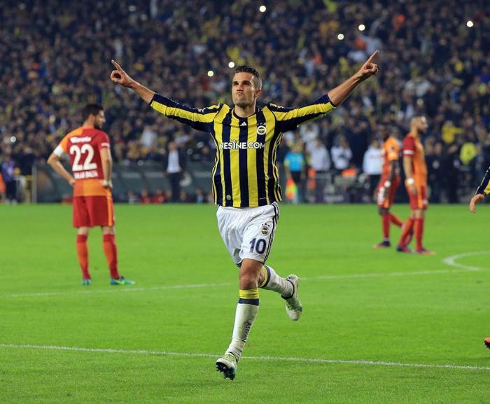 Van Persie ve Sneijderin 90 dakikası İstanbulda lüks bir daire