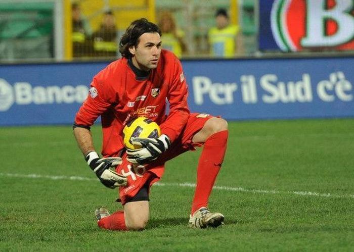 Salvotore Sirigu