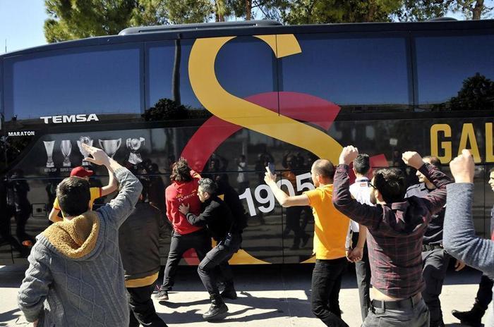 Galatasaraya Antalyada şok