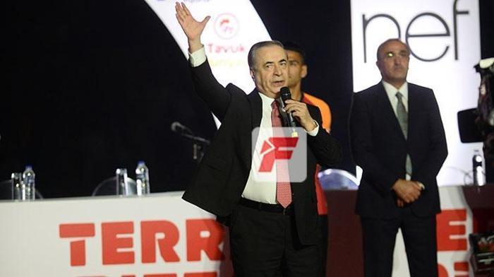 Galatasaray son dakika... Abdurrahim Albayrak, Falcaoyu bırakmadı