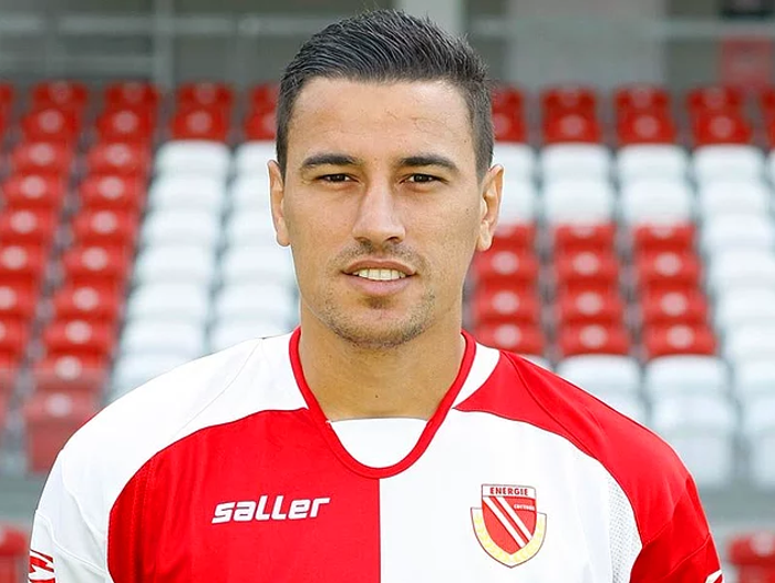Estetik yaptıran ve saç ektiren futbolcular