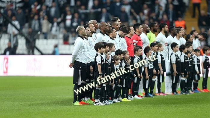 Beşiktaş-Çaykur Rizespor maçında kareler