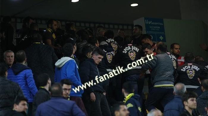 Fenerbahçe-Osmanlıspor maçından kareler