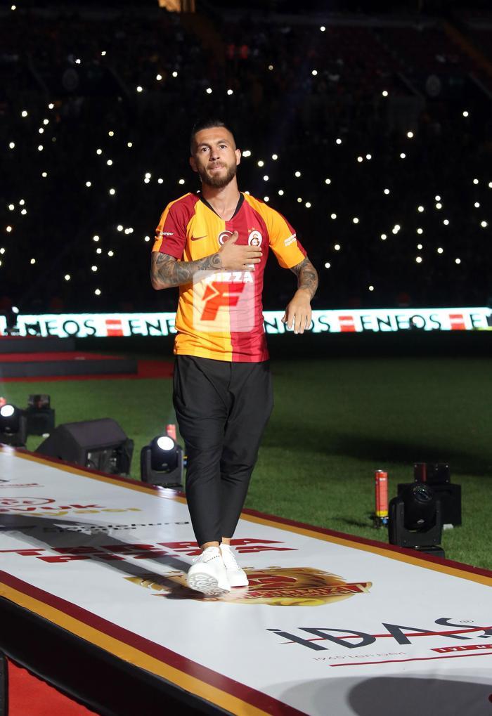 Galatasaray son dakika... Abdurrahim Albayrak, Falcaoyu bırakmadı