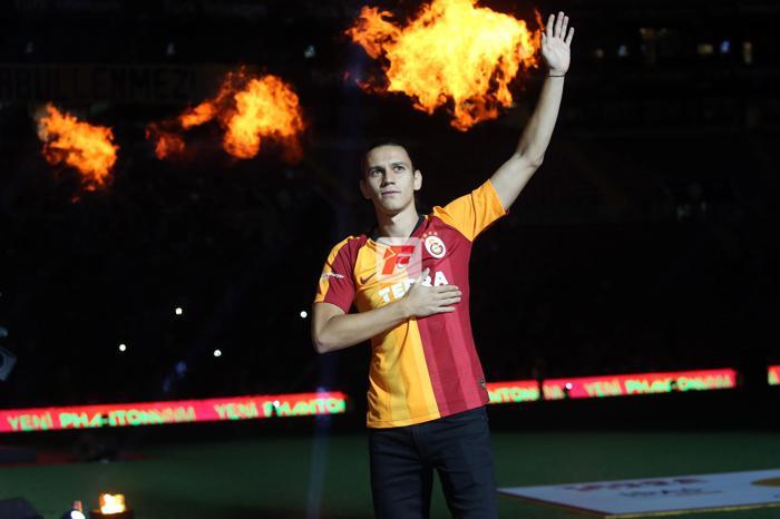 Galatasaray son dakika... Abdurrahim Albayrak, Falcaoyu bırakmadı