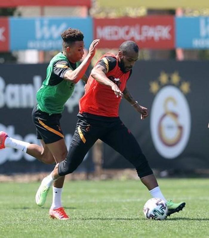 Galatasaray paylaştı Fatih Terim bu sezon ilk kez...