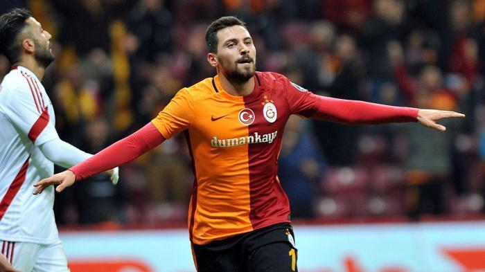 Üç büyüklerde forma giyen oyuncuların yıllık ücretleri