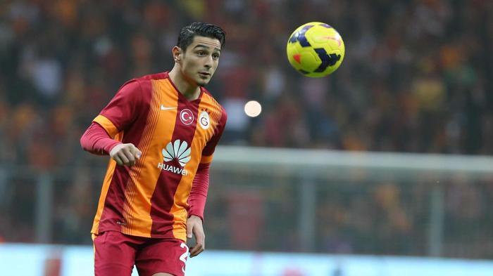 Üç büyüklerde forma giyen oyuncuların yıllık ücretleri