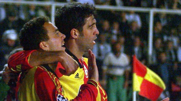 Hakan Şükür ve Arif Erdemin ismi siliniyor İşte o tarih...