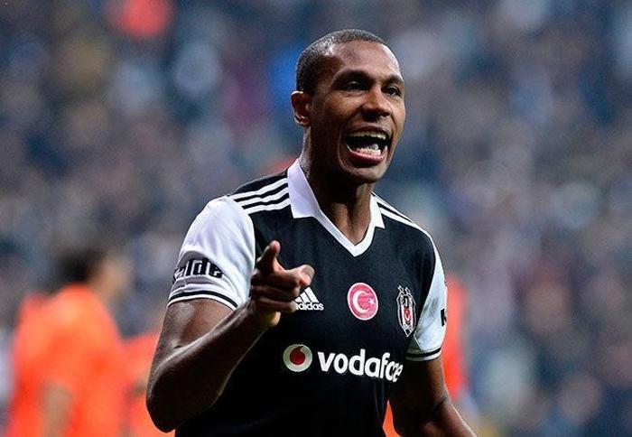 Üç büyüklerde forma giyen oyuncuların yıllık ücretleri