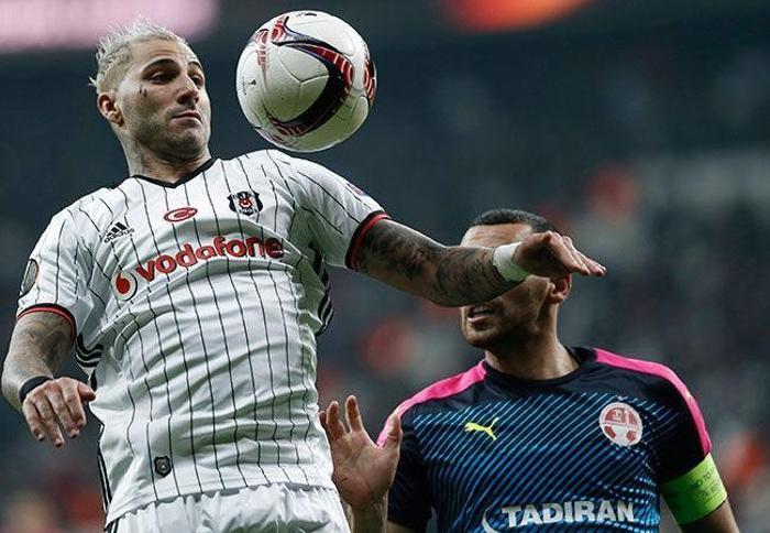 Üç büyüklerde forma giyen oyuncuların yıllık ücretleri