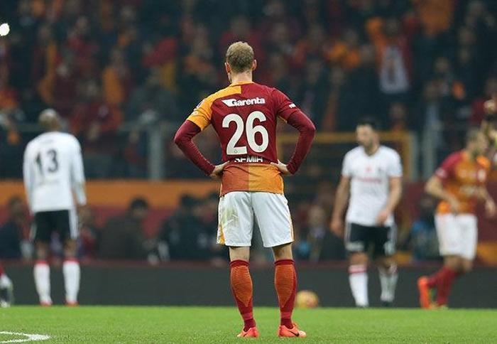 Üç büyüklerde forma giyen oyuncuların yıllık ücretleri