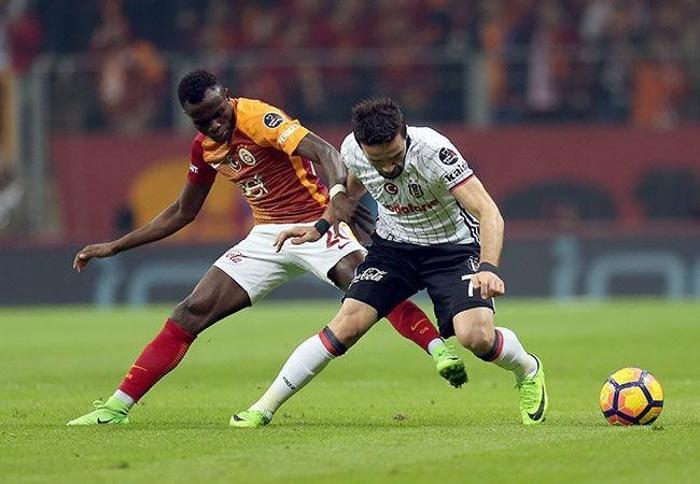 Üç büyüklerde forma giyen oyuncuların yıllık ücretleri