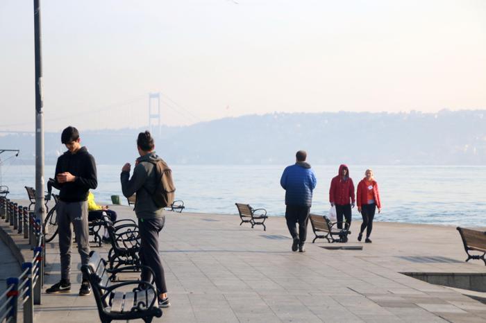 Corona Virüs onları durduramadı İstanbulda sahiller doldu