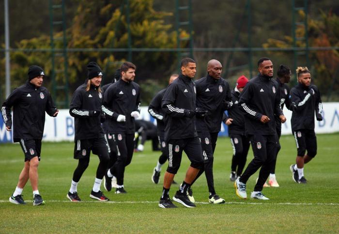 SON DAKİKA Beşiktaşa Ghezzaldan müjdeli haber