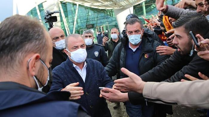 Galatasarayda son dakika Fatih Terim yolların ayrılmasını istedi...