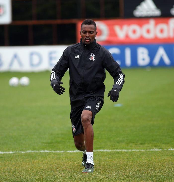 SON DAKİKA Beşiktaşa Ghezzaldan müjdeli haber