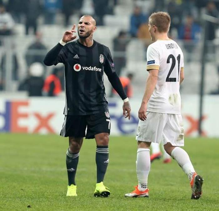 Beşiktaşta Quaresma depremi