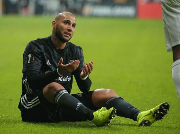 Beşiktaşta Quaresma depremi
