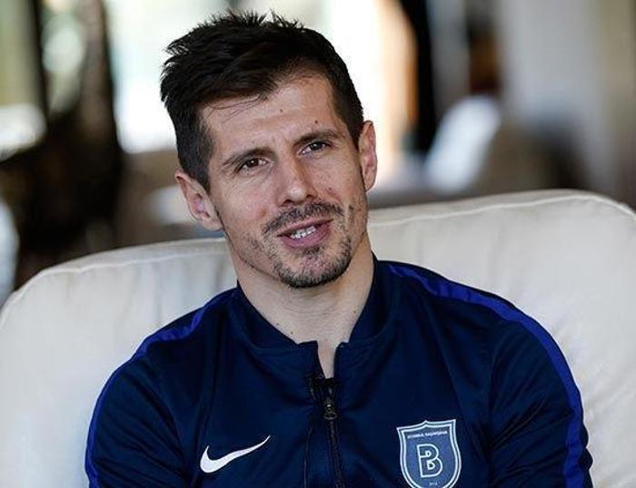 6-) EMRE BELÖZOĞLU
