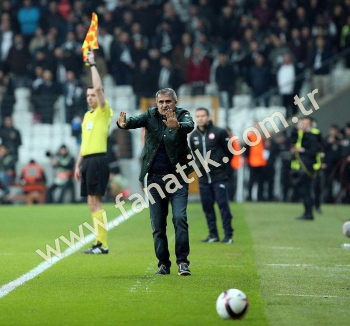 Beşiktaş - Hapoel Beer-Sheva maçından kareler