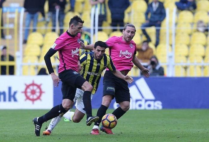 Beşiktaştan diğer büyüklere transfer dersi